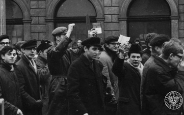 Haaretz: Polski prezydent przeprasza za Marzec 1968