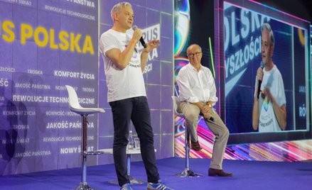 Współprzewodniczący Nowej Lewicy Włodzimierz Czarzasty i Robert Biedroń podczas debaty w ramach Camp