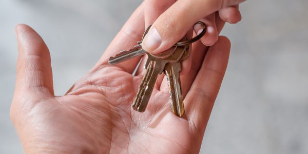 Zwykły wynajem mieszkania nie musi być fakturowany w KSeF