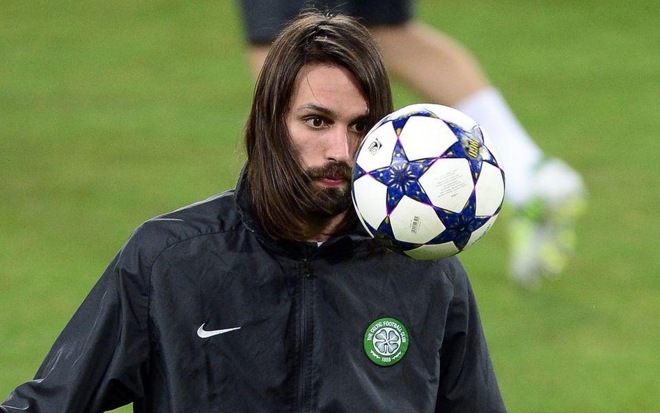 Giorgios Samaras z Celticu podczas sesji treningowej przed jutrzejszym meczem w Turynie