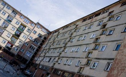 Co jest podstawą wpisu do kw spółdzielni powstałej z podziału