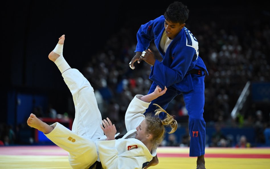 Igrzyska Olimpijskie Paryż 2024. Polka Angelika Szymańska w walce w kategorii 63 kg podczas 2. rundy