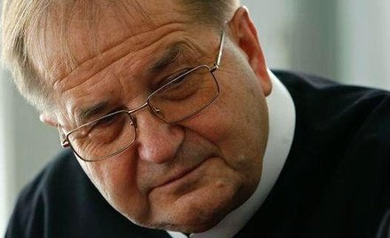 Parlamentarzyści PiS chcą wycofania skargi na o. Rydzyka