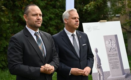Karol Rabenda (z prawej) w kampanii był członkiem sztabu Karola Nawrockiego i odpowiadał m.in. za sp