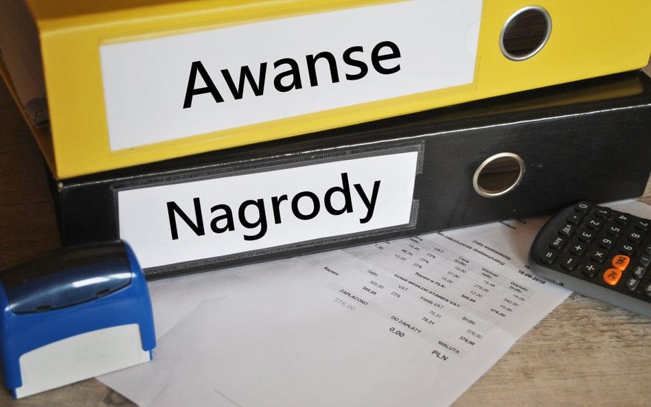 Pracodawca nie chciał wypłacić nagrody jubileuszowej kobiecie z 37-letnim stażem. Jest wyrok