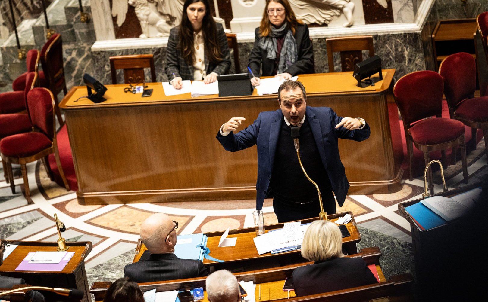 Francja przed diabelskim wyborem