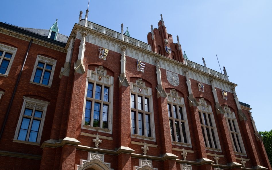 UJ i UW najlepsze, potem Politechnika Warszawska. Znamy wyniki rankingu Perspektywy 2026