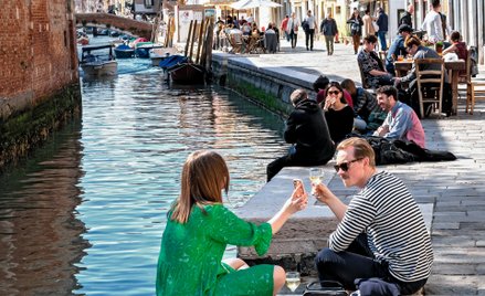 Wenecja to jedno z najchętniej odwiedzanych przez turystów miast we Włoszech.