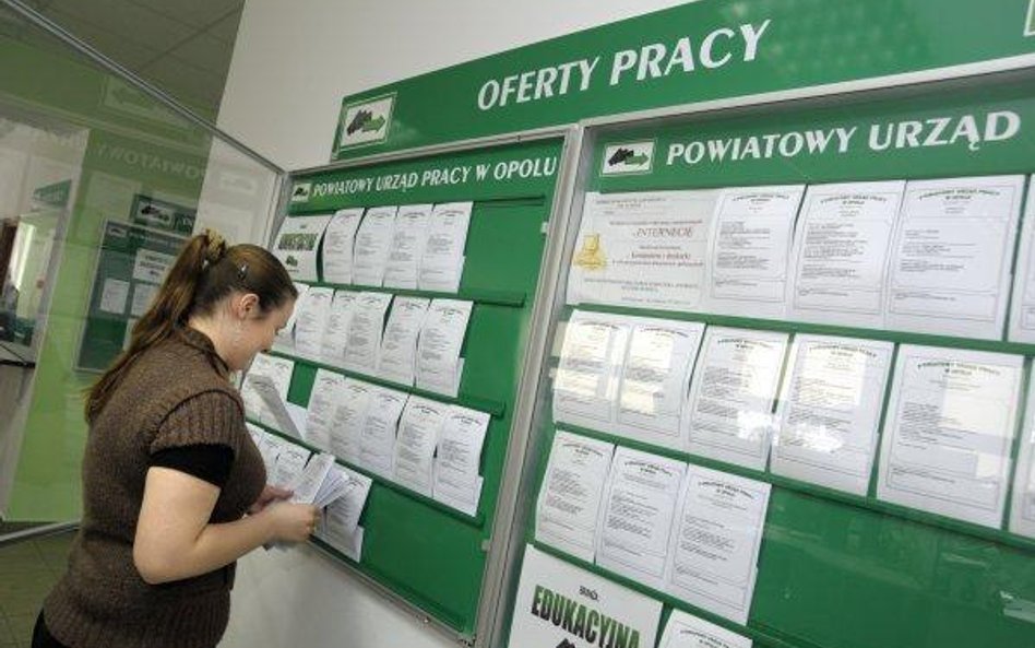 Rosnące bezrobocie uderzy w budżet