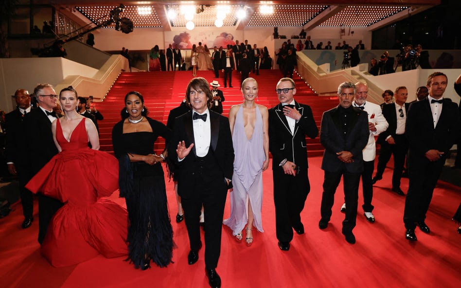 Członkowie obsady Tom Cruise, Hayley Atwell, Simon Pegg, Pom Klementieff, Angela Bassett i Esai Mora