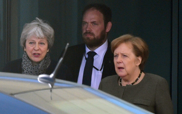 Brexit: May w Berlinie. Spotkanie z kanclerz Merkel
