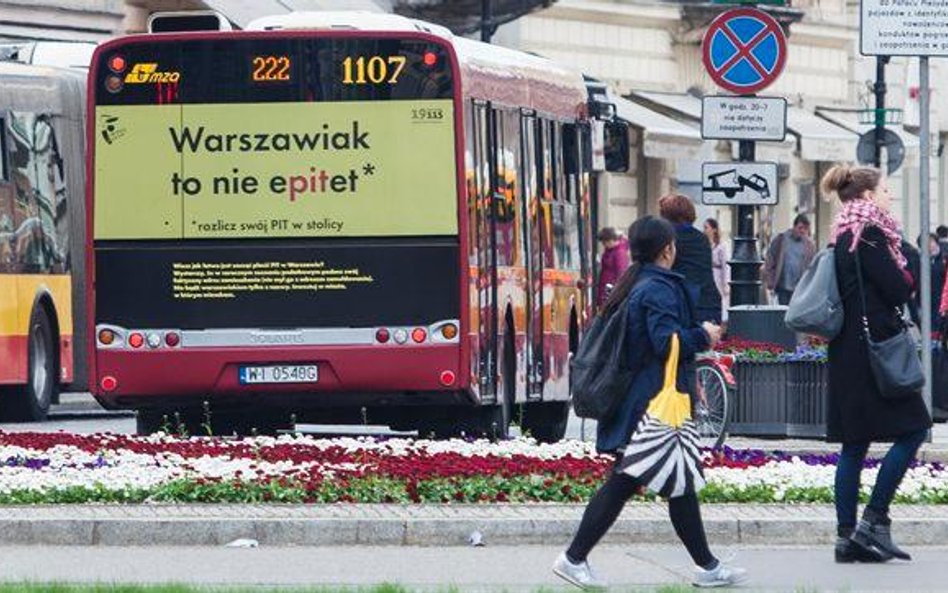 To hasło ma przekonać przyjezdnych, by PIT rozliczyli w stolicy