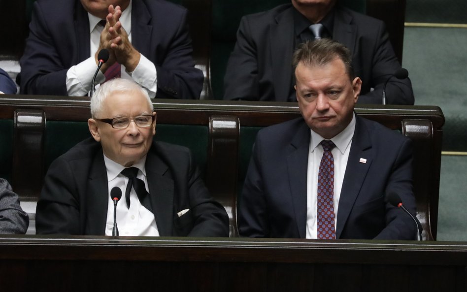 Czy formacji Jarosława Kaczyńskiego rzeczywiście grozi nieuchronny upadek?