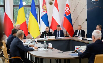 Uczestnicy pierwszego szczytu Karpackiej Ósemki (C8)