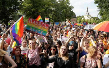 Pierwszy Marsz Równości w Białymstoku zaatakowany przez kiboli
