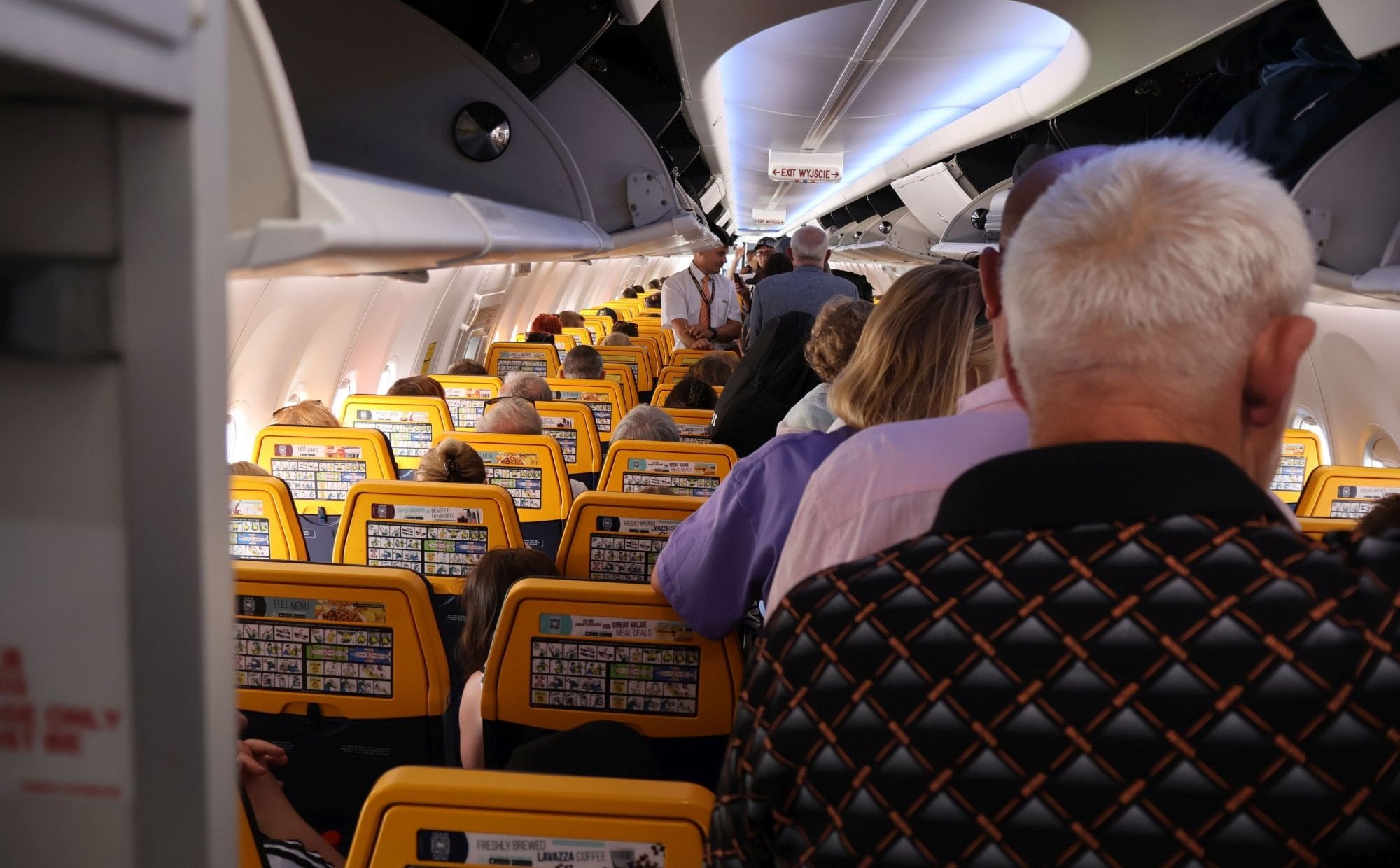 Ratuj życie, nie bagaż – IATA apeluje do pasażerów samolotów