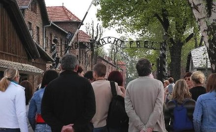 Muzeum Auschwitz potrzebuje nowego centrum obsługi odwiedzających