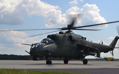 Śmigłowiec bojowy Mi-24W. Fot./MON/1. BLWL.