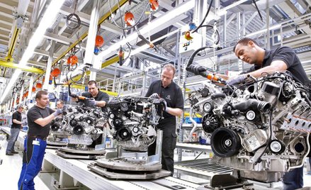 Mercedes w fabryce w Jaworze chce utworzyć nowe miejsca pracy i zainwestować ponad 1,5 mld zł