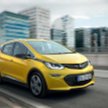 Opel Ampera z silnikiem elektrycznym może przejechać, według producenta, 400 km po jednym ładowaniu 