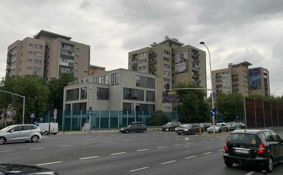 Bloki po przeciwnej stronie Wału Miedzeszyńskiego. Ich mieszkańcy są najbardziej narażeni na hałas d