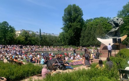 Występy młodych talentów z uznaniem podziwiali warszawiacy, turyści i miłośnicy Chopina