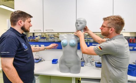 NASA wyśle kobiece manekiny w podróż dookoła Księżyca