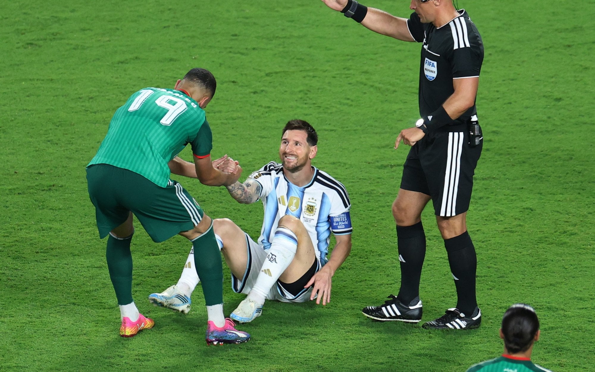 Adam Lyczmański dla „Rzeczpospolitej”: Messi powinien dostać czerwoną kartkę
