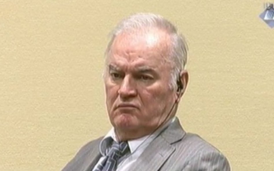 Ratko Mladić chce odroczenia ogłoszenia wyroku