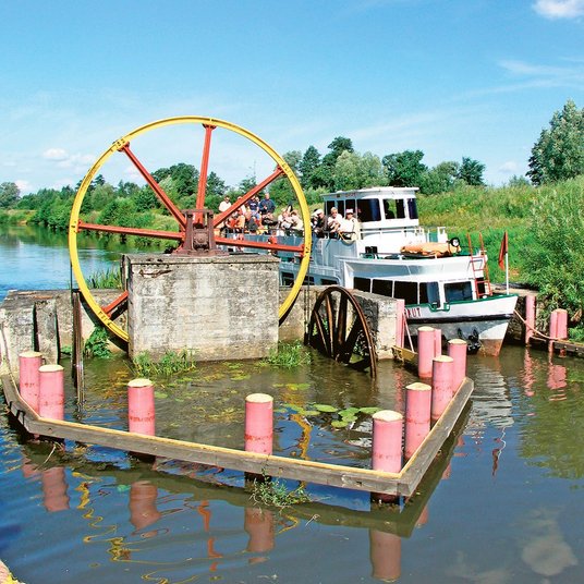 Kanał Elbląski. Pochylnia Całuny