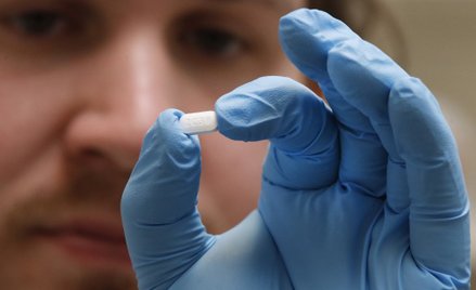 Brytyjczycy przerywają badanie nad hydroksychlorochiną