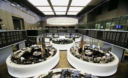 Banki pociągnęły giełdy Europy w dół