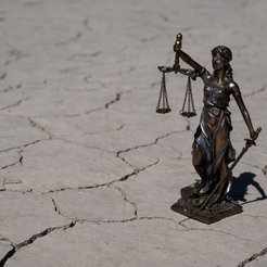 Maciej Gutowski, Piotr Kardas: Jeszcze o orzeczeniach nieistniejących