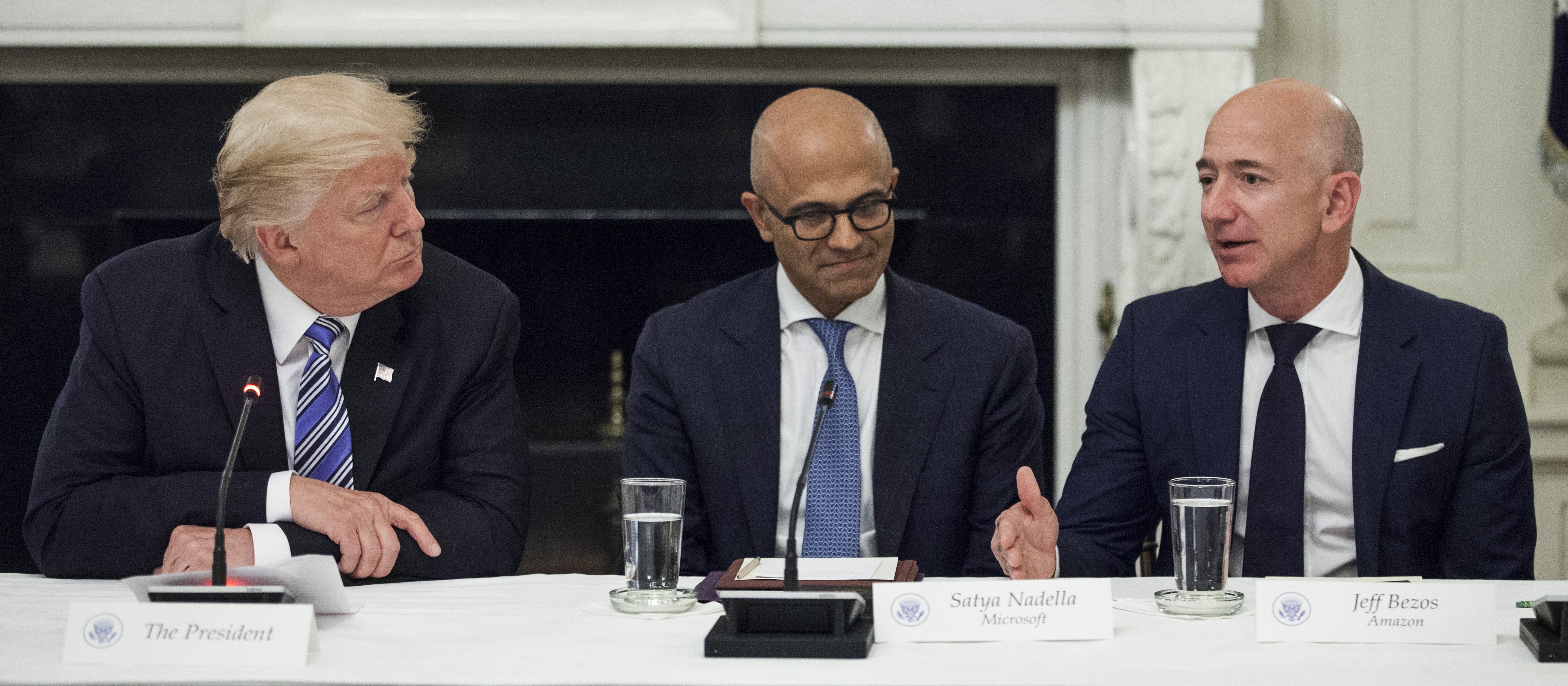 Reforma Trumpa pomaga Amazonowi. Podatki spadły do 1,2 mld