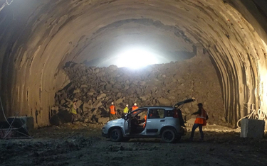 Przebito drugi tunel na przyszłej Zakopiance