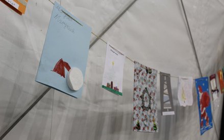 Kartki świąteczne wysłane do żołnierzy