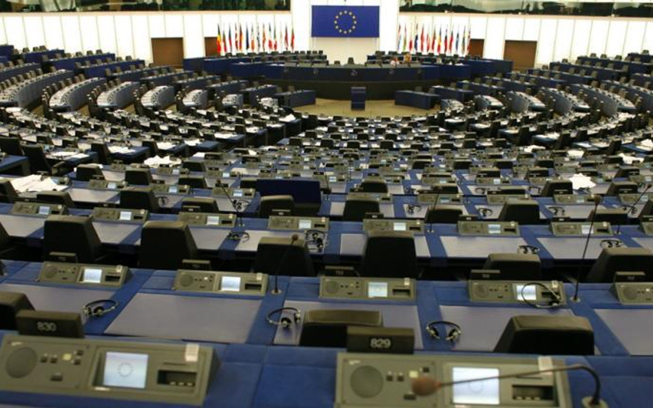 Możemy wyeksportować do Parlamentu Europejskiego (na zdjęciu jego strasburska siedziba) sprawnych i 