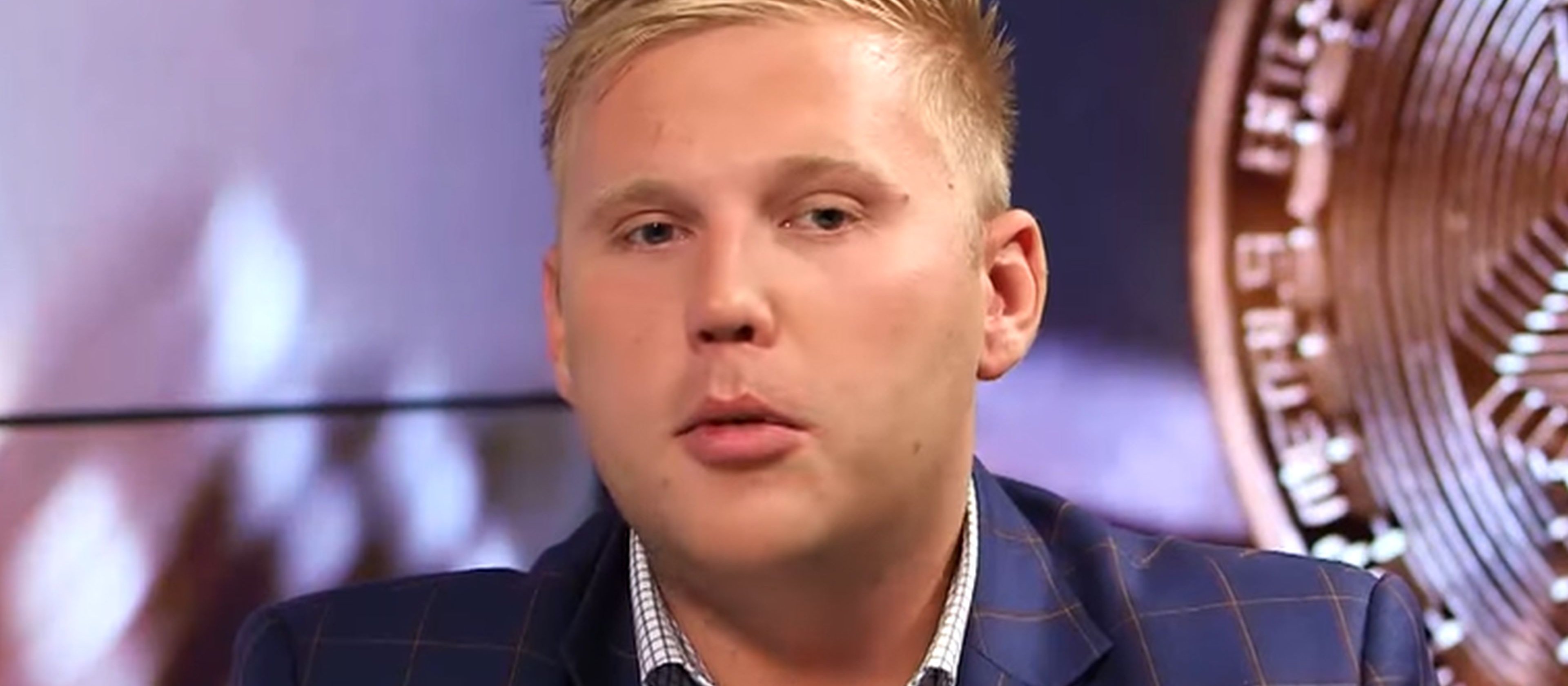 Onet: Przemysław Kral, szef Zondacrypto, nie ukrywa się za granicą sam