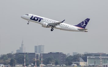 Usługa LOT Stopover umożliwia zatrzymanie się w stolicy Polski na czas od 24 godzin do 8 dni