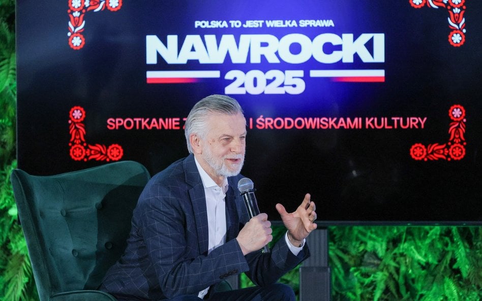 Prof. Andrzej Zybertowicz podczas spotkania Karola Nawrockiego z przedstawicielami kultury w Centrum