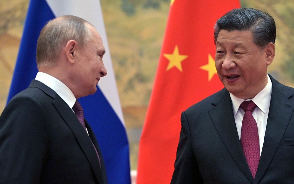 Władimir Putin i Xi Jinping na niecały miesiąc przed inwazją na Ukrainę