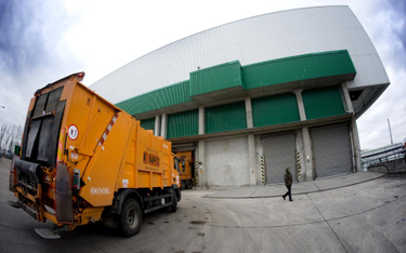 Zezwolenia odpadowe: czy stanowisko ministra klimatu pozwoli zażegnać kryzys