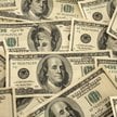 Dolar nadal pod ostrzałem. Czy Fed rzuci mu koło ratunkowe?