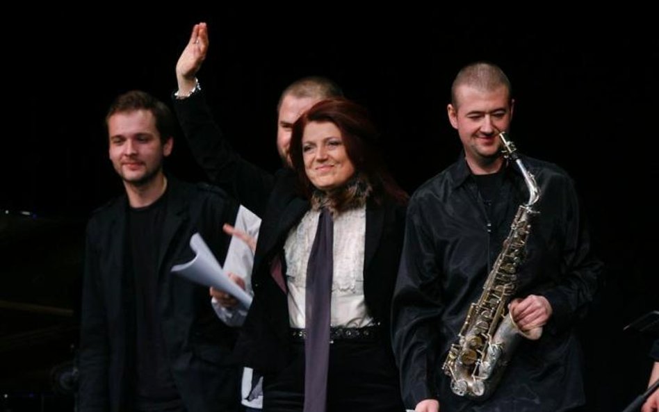 URSZULA DUDZIAK SUPER BAND