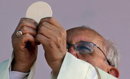 Franciszek: w centrum Kościoła ma być tylko Chrystus Ukrzyżowany