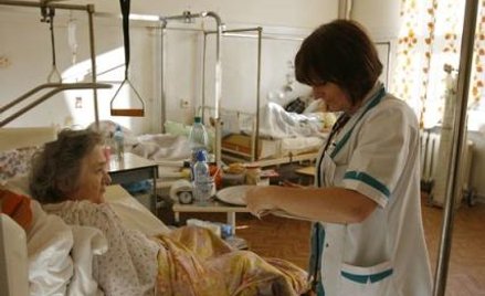 Podwyżka musi czekać na chorego