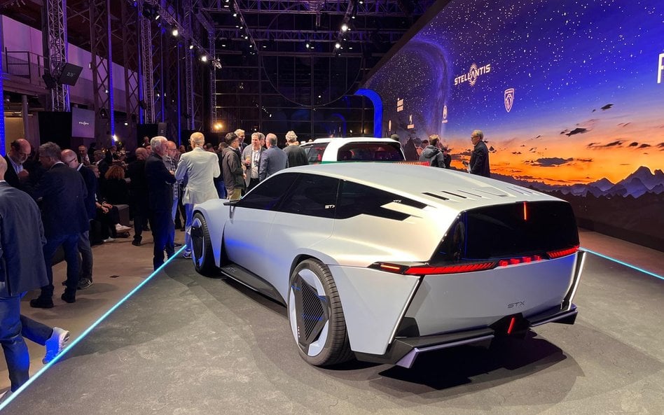 Opel STX Concept