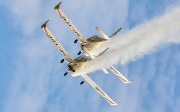 Dymny znak będzie malowany na niebie 1 sierpnia o  godz.17.00