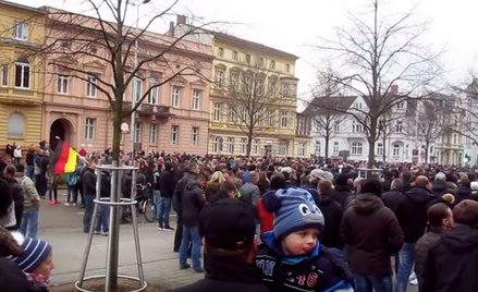 Cottbus ma problem z uchodźcami. Protest mieszkańców