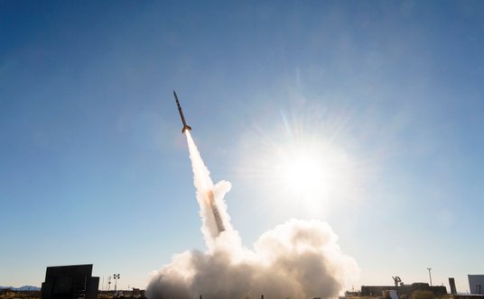 Wystrzelenie pocisku z zestawu Patriot